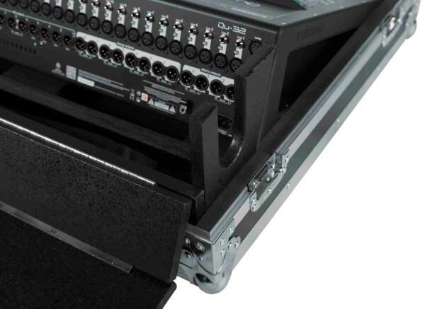 Gator Cases G-TOURQU32 Flight Case for Allen & Heath QU32 Mixing Console with Doghouse Design - Image 10