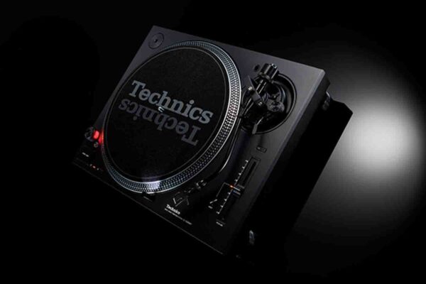 Technics SL-1200MK7, Direct Drive Professional Turntable System - Image 6