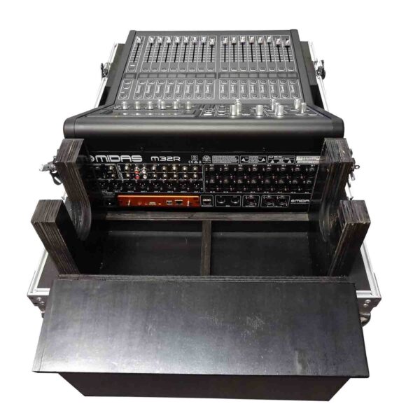 ProX XS-MIDM32RDHW DJ Flight Case for Midas M32R Console with Doghouse, Wheels - Image 7