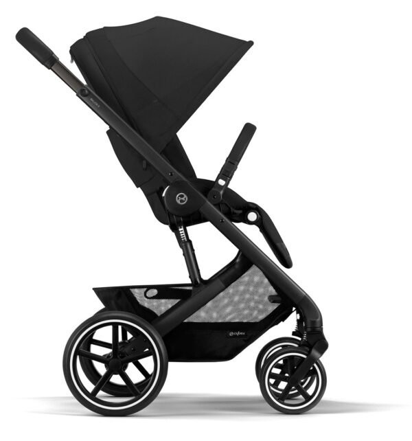 Cybex Balios S Lux Full Size Stroller + Cot S Bassinet Bundle (One Box) - All Black - Image 3