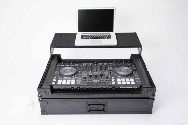 Magma DJ Package with MGA40982 Multi-Format DJ Workstation Case and Roland DJ-808 DJ Controller - Image 2